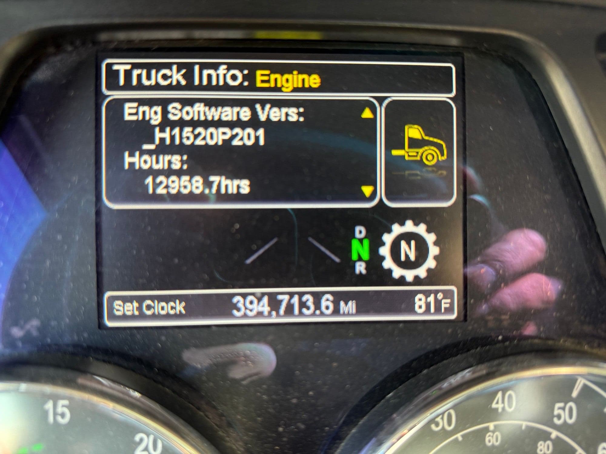 2020 Peterbilt 579 image 8