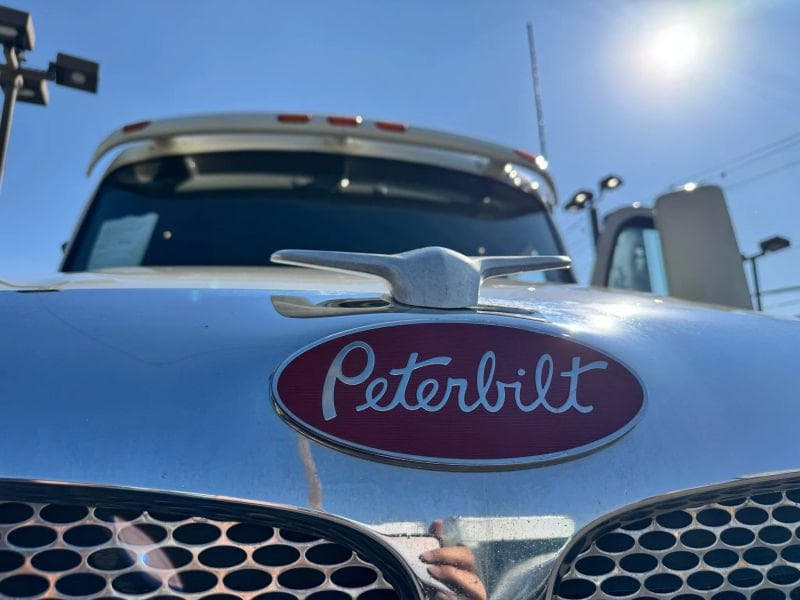 2022 Peterbilt 579 image 59
