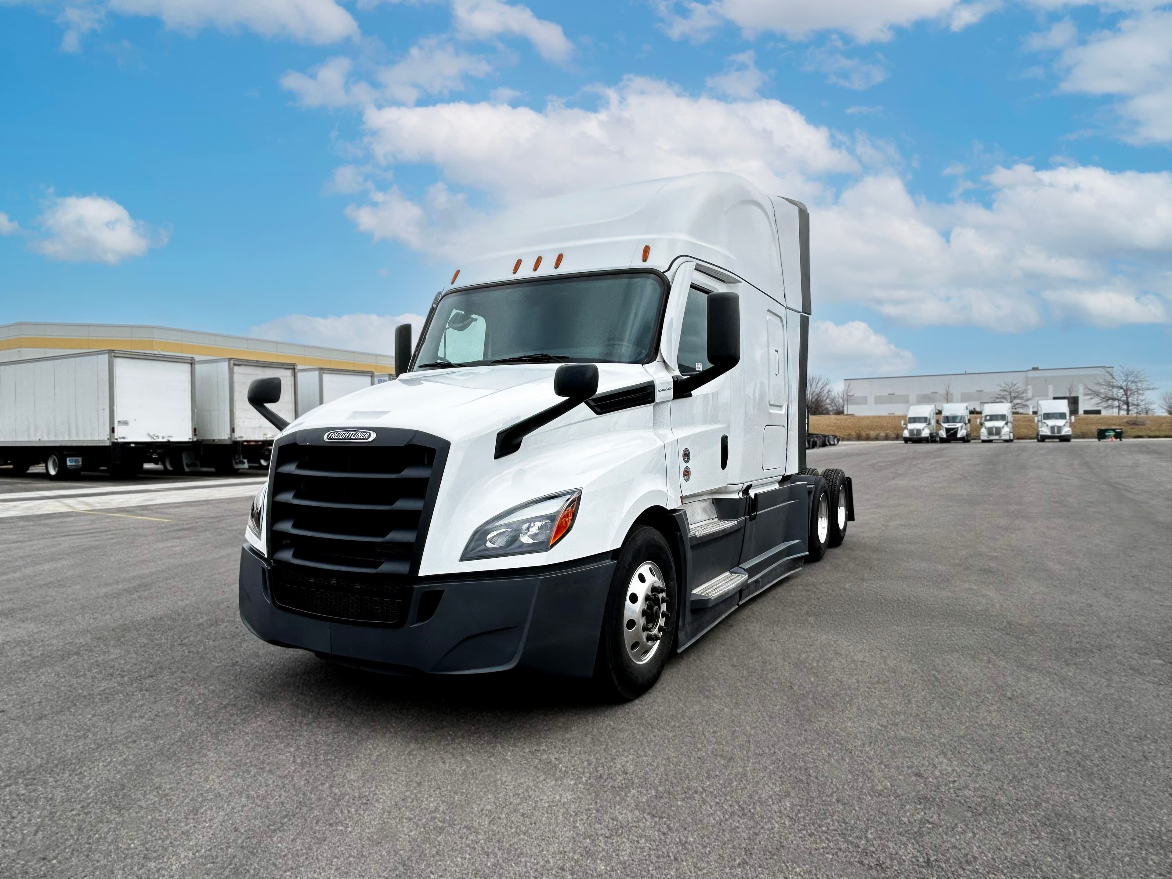 2025 Freightliner Cascadia image 2