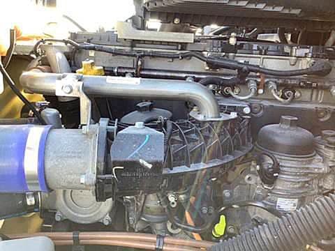 2021 Freightliner Cascadia 126 image 11