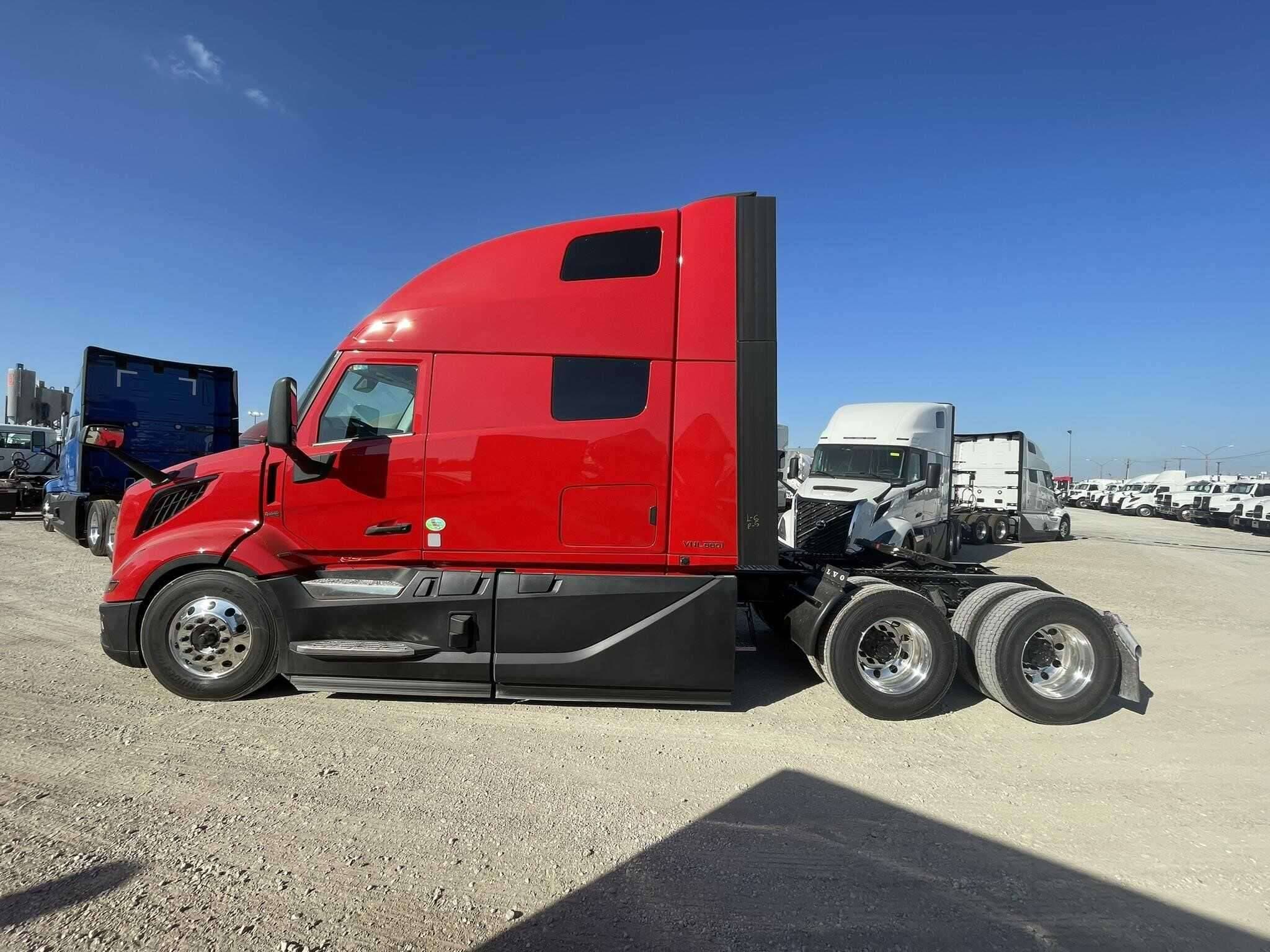 2026 Volvo NEW VNL image 8