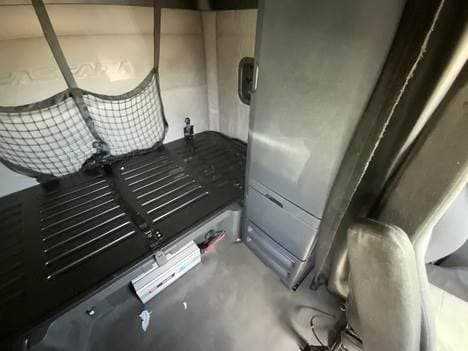 2020 Freightliner Cascadia image 9