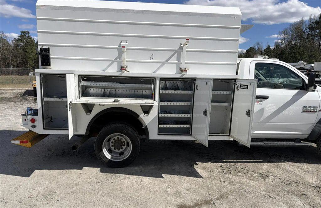 2017 RAM 5500 image 5