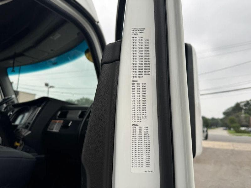 2023 Kenworth T600 image 44