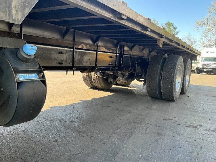 2022 International MV607 Tandem Axle Flatbed Truck - 270HP, 6 Speed Automatic image 5