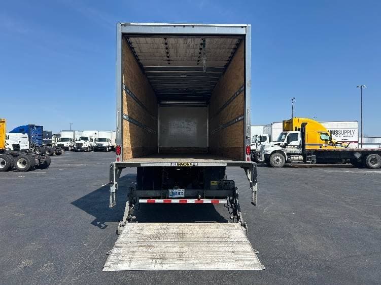 2022 International MV607 Box Truck - 220HP, 6 Speed Automatic, Roll up Door image 9