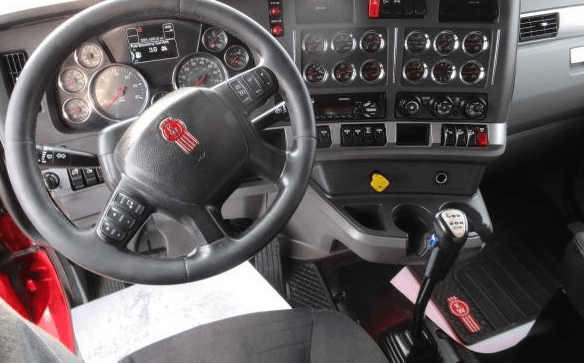2020 Kenworth T880 image 8