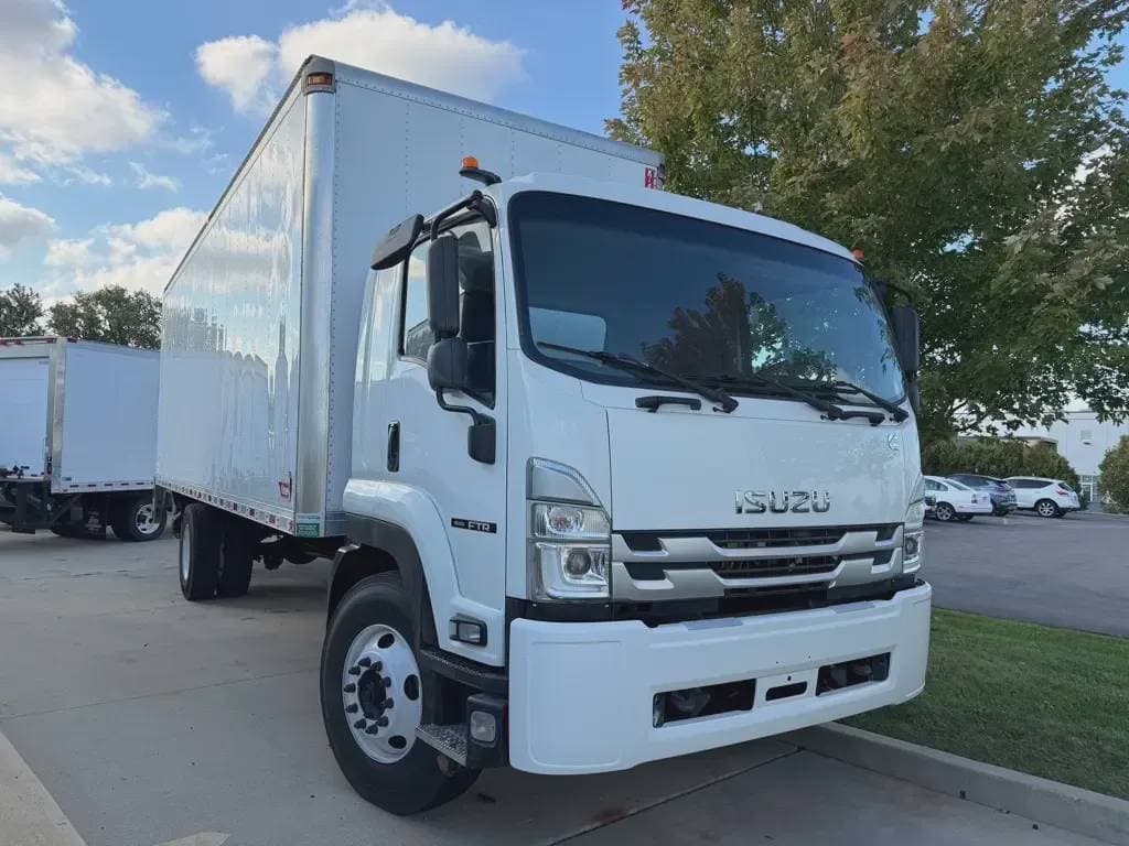 Used 2023 ISUZU Cabover Truck - COE, Contractor Truck, Box Truck - Straight Truck - FTR For Sale image 1