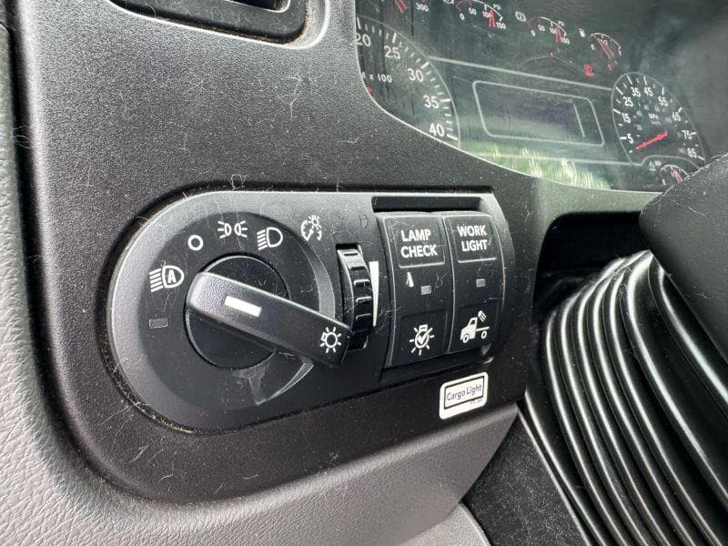 2019 International MV607 image 25