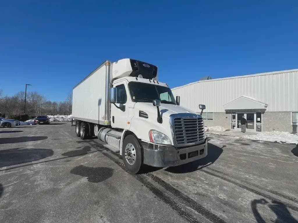 2019 Freightliner Cascadia 113 image 9