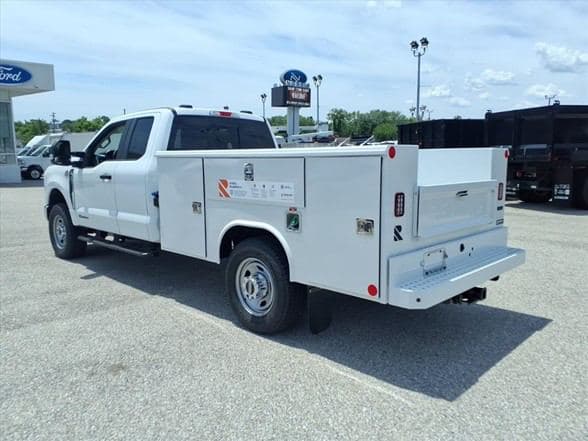 2026 Ford F350 SD XL image 7