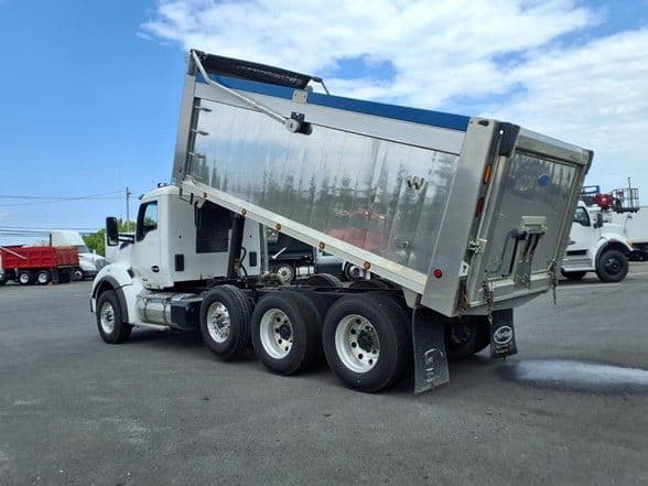 2020 Kenworth T880 image 8
