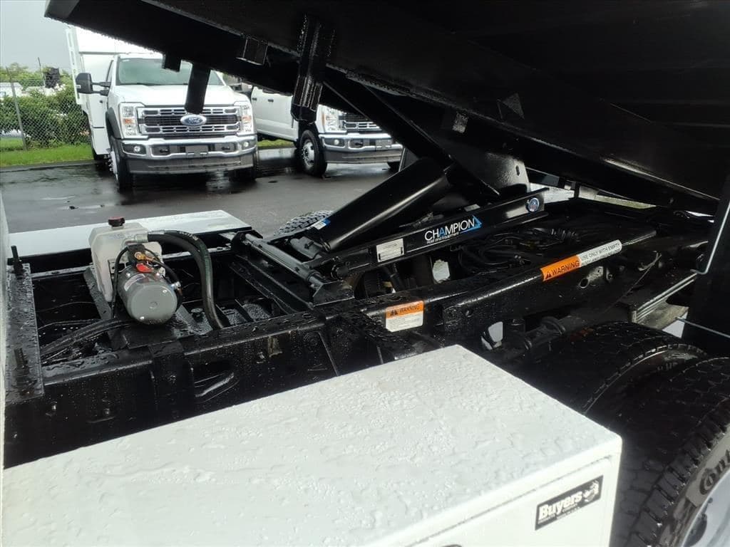 2026 Ford F550 SD XL image 17