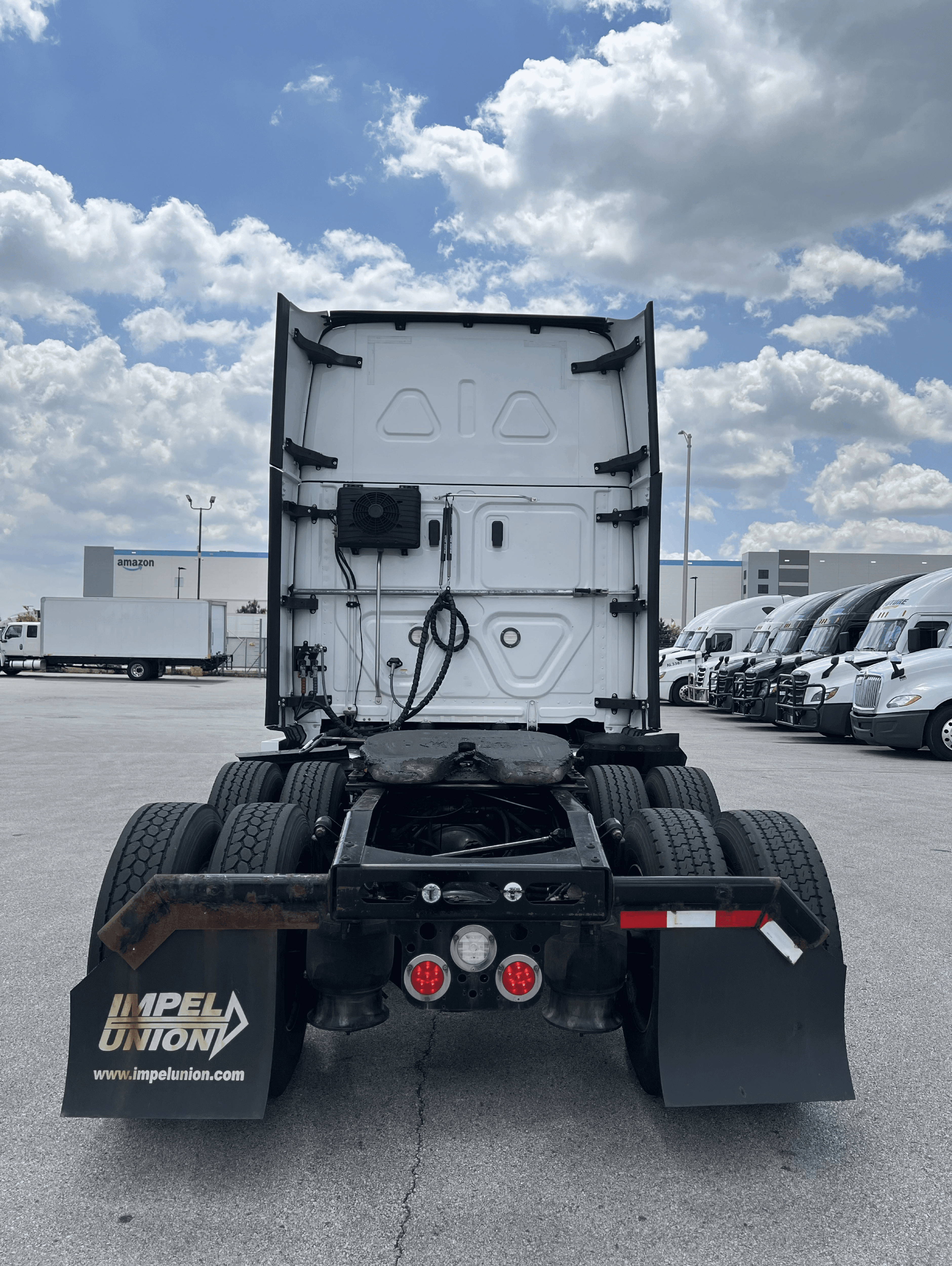 2022 Freightliner Cascadia image 7