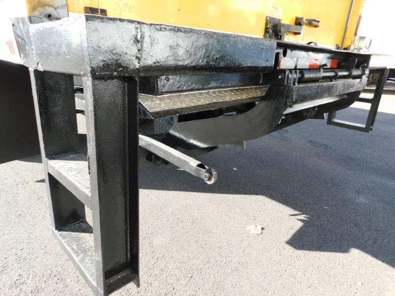 2019 International 4300 image 34