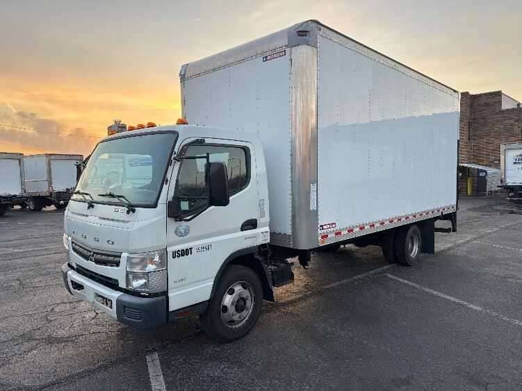 2017 MITSUBISHI FUSO FEC72S image 3