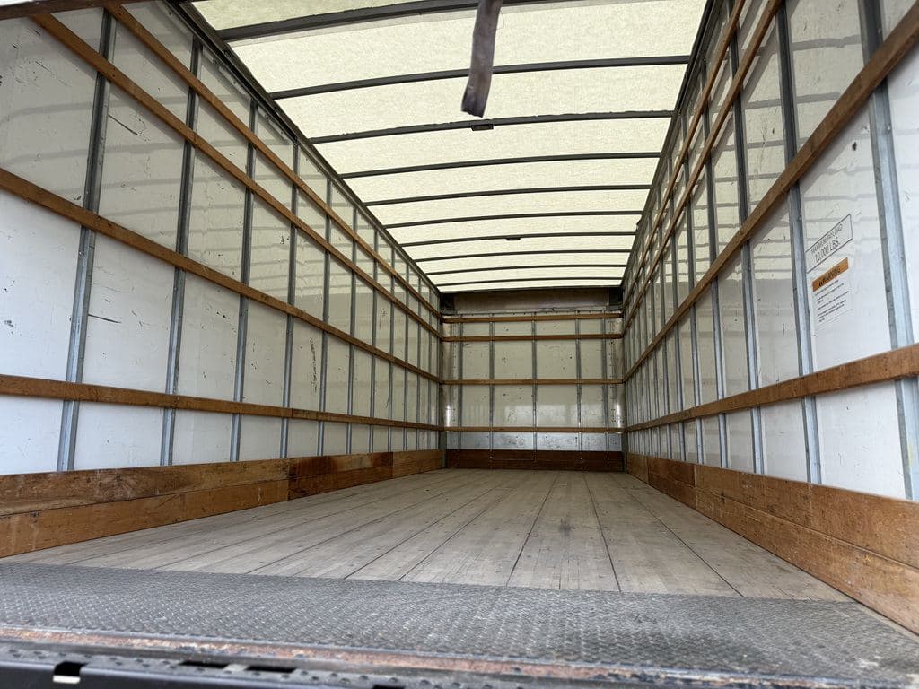 Used 2021 INTERNATIONAL MV607 image 20