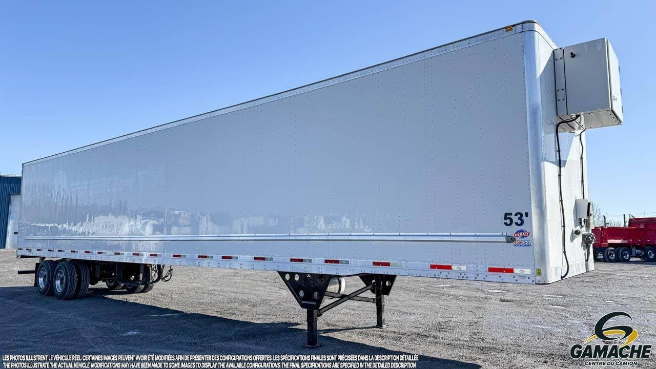 2020 Utility 4000D-X image 3