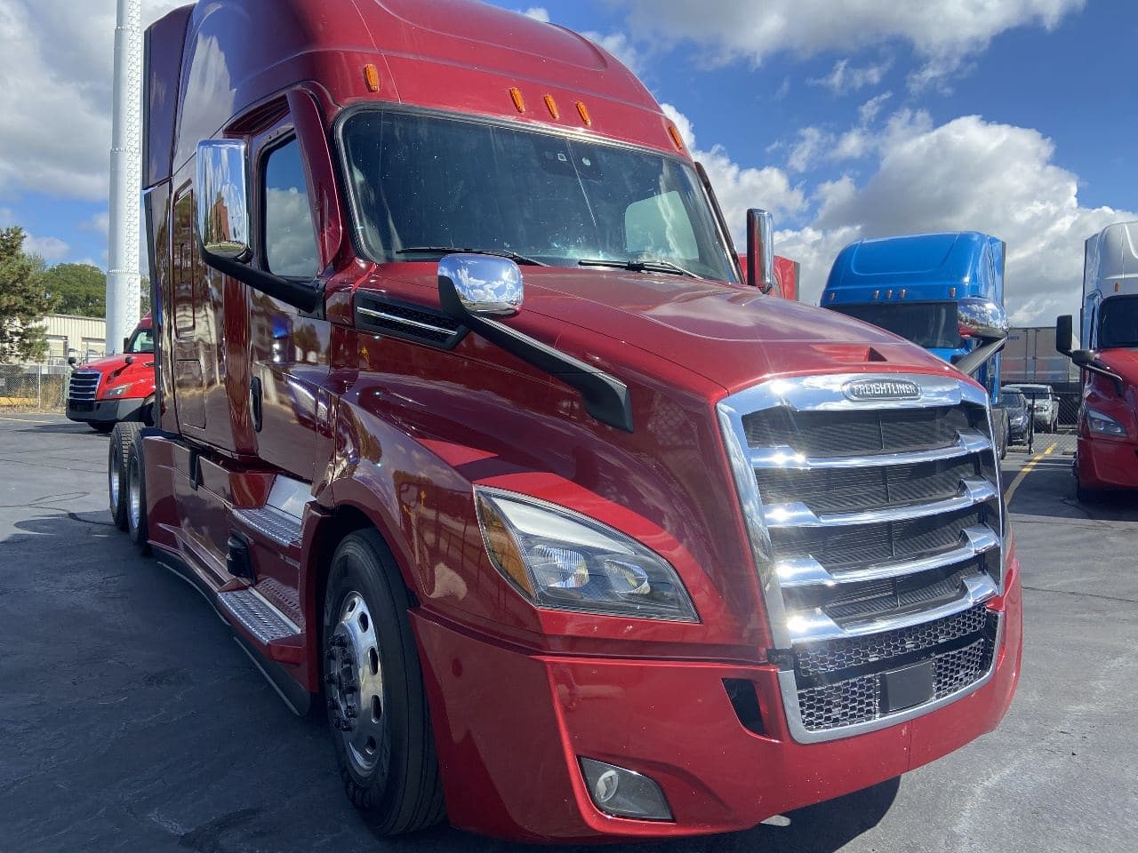 2020 Freightliner Cascadia image 3