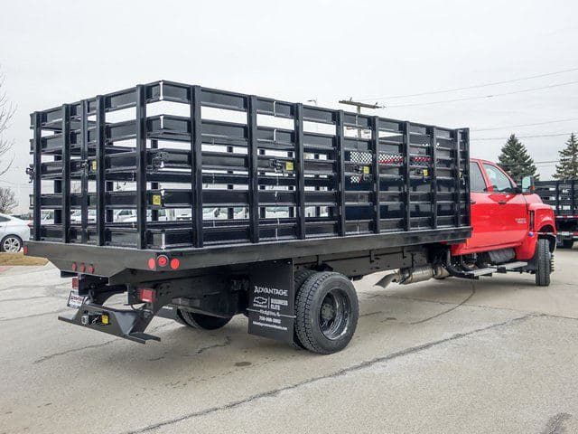 2024 Chevrolet Silverado 4500HD Work Truck image 3
