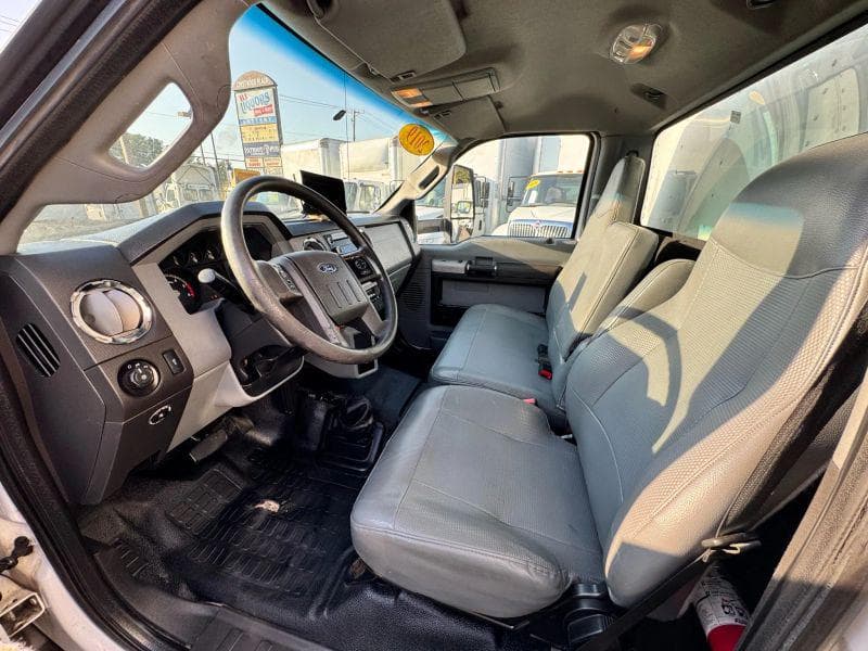 2019 Ford F-750 image 24