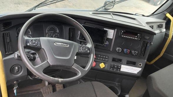 2023 Freightliner Cascadia 116 image 11