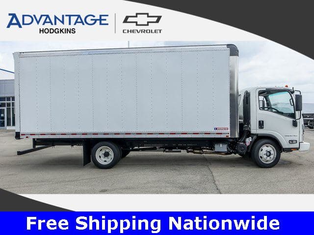 2025 Chevrolet 5500 XG LCF Gas Work Truck 20'x102"x91" Box Truck image 2