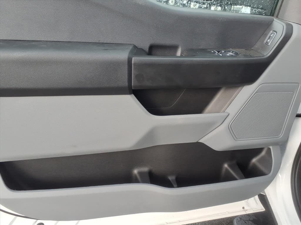 2026 Ford F550 SD XL image 15