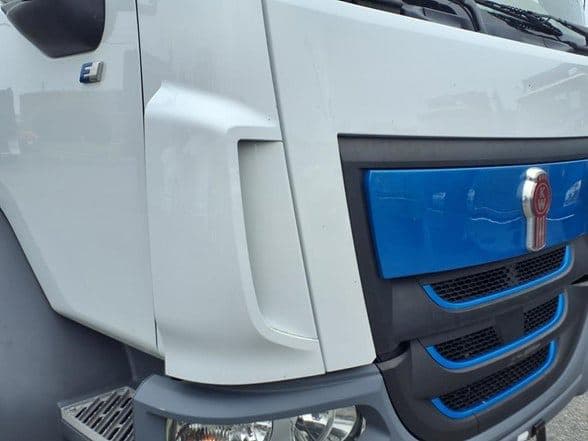 2026 Kenworth K270E image 2