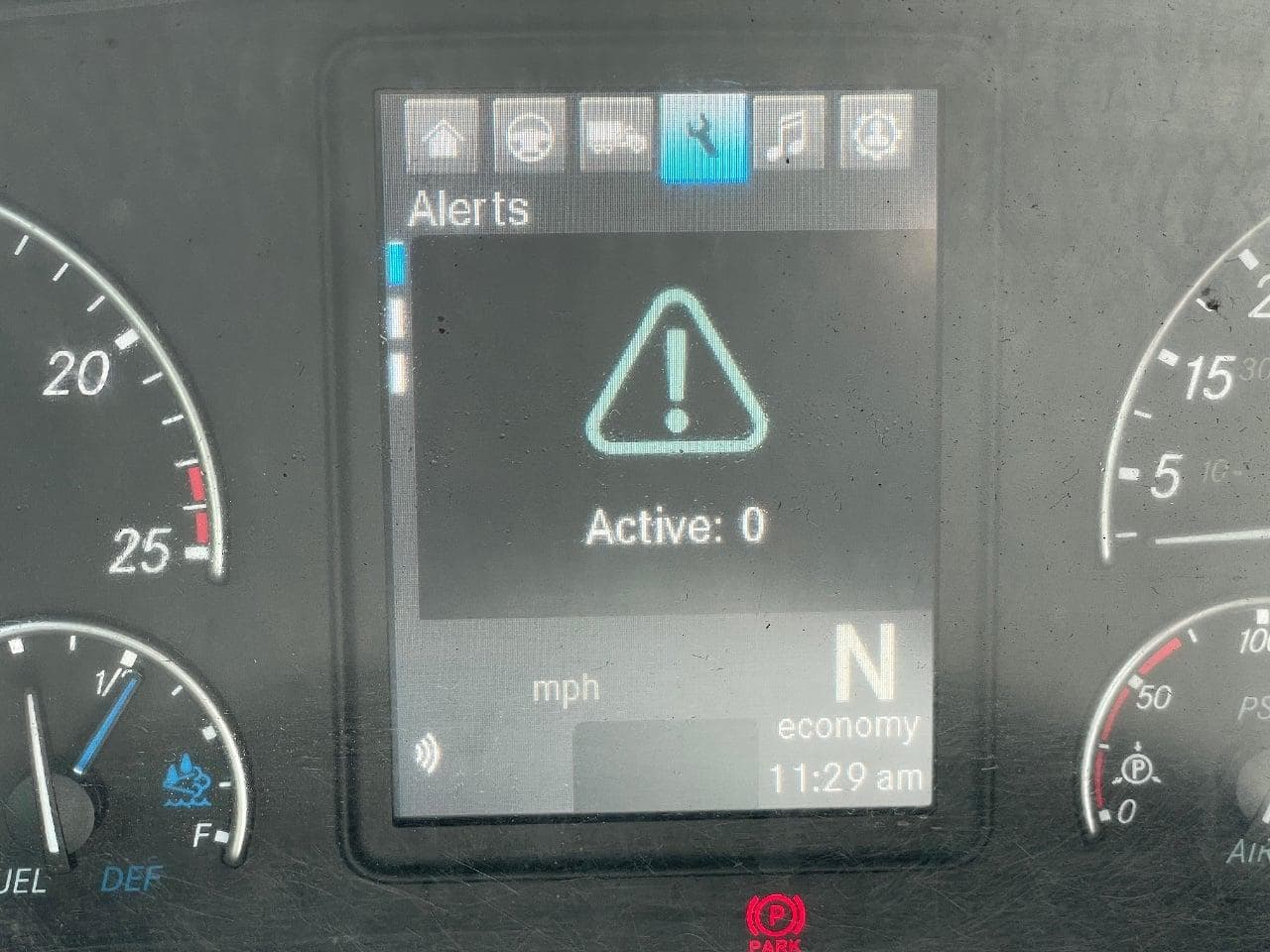 2020 Freightliner Cascadia 126 image 20