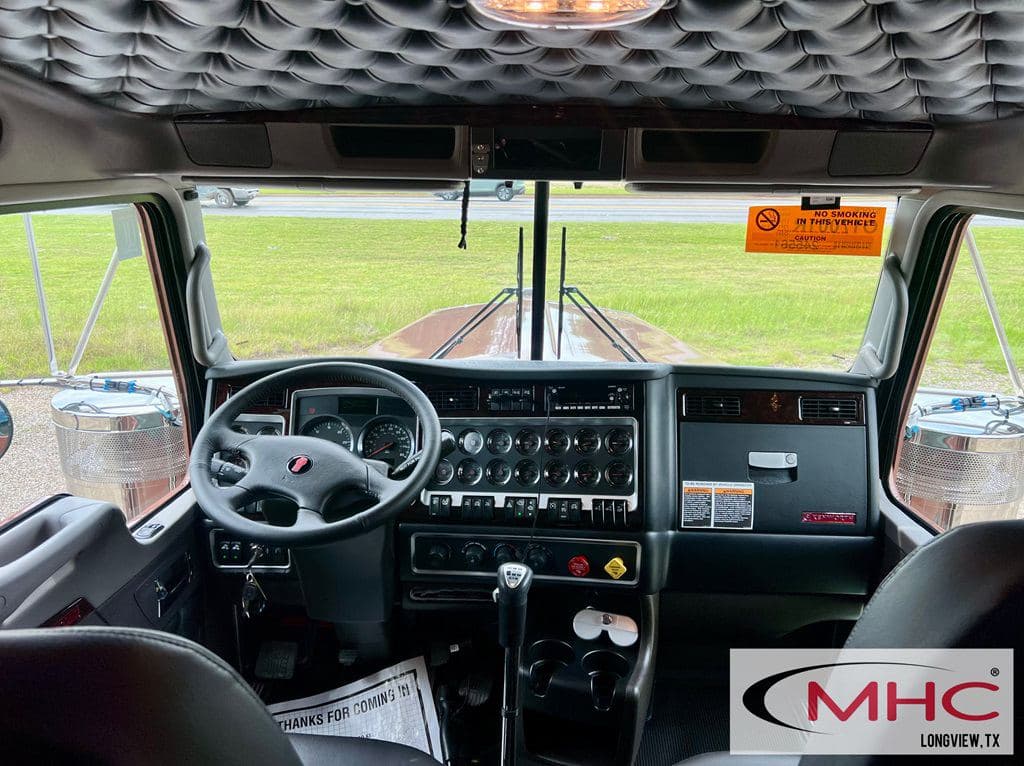 New 2027 KENWORTH W900L image 10