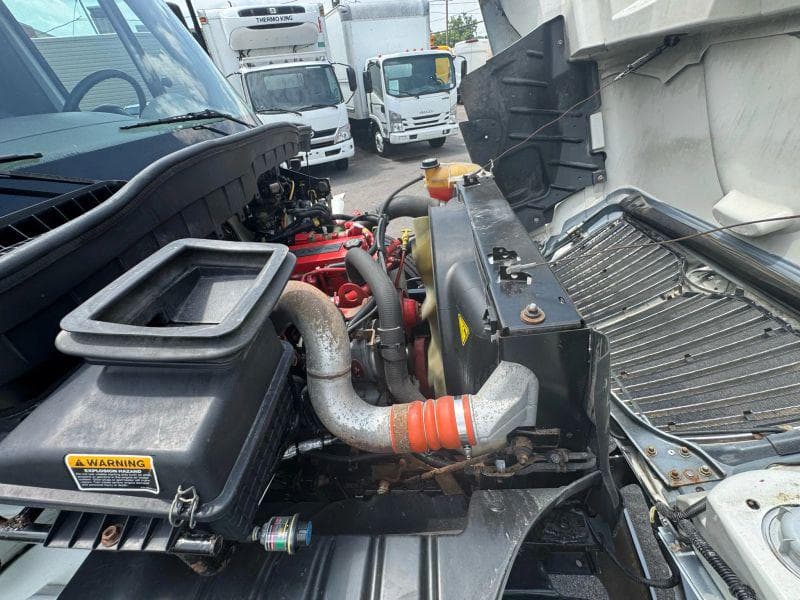 2017 International 4300 image 47