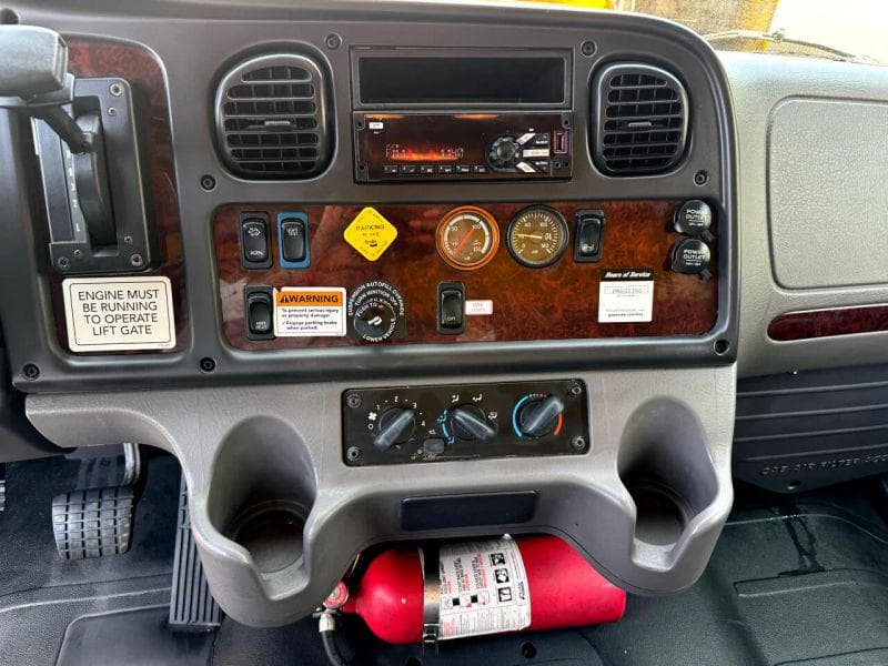 2019 Freightliner Cascadia 125 image 29