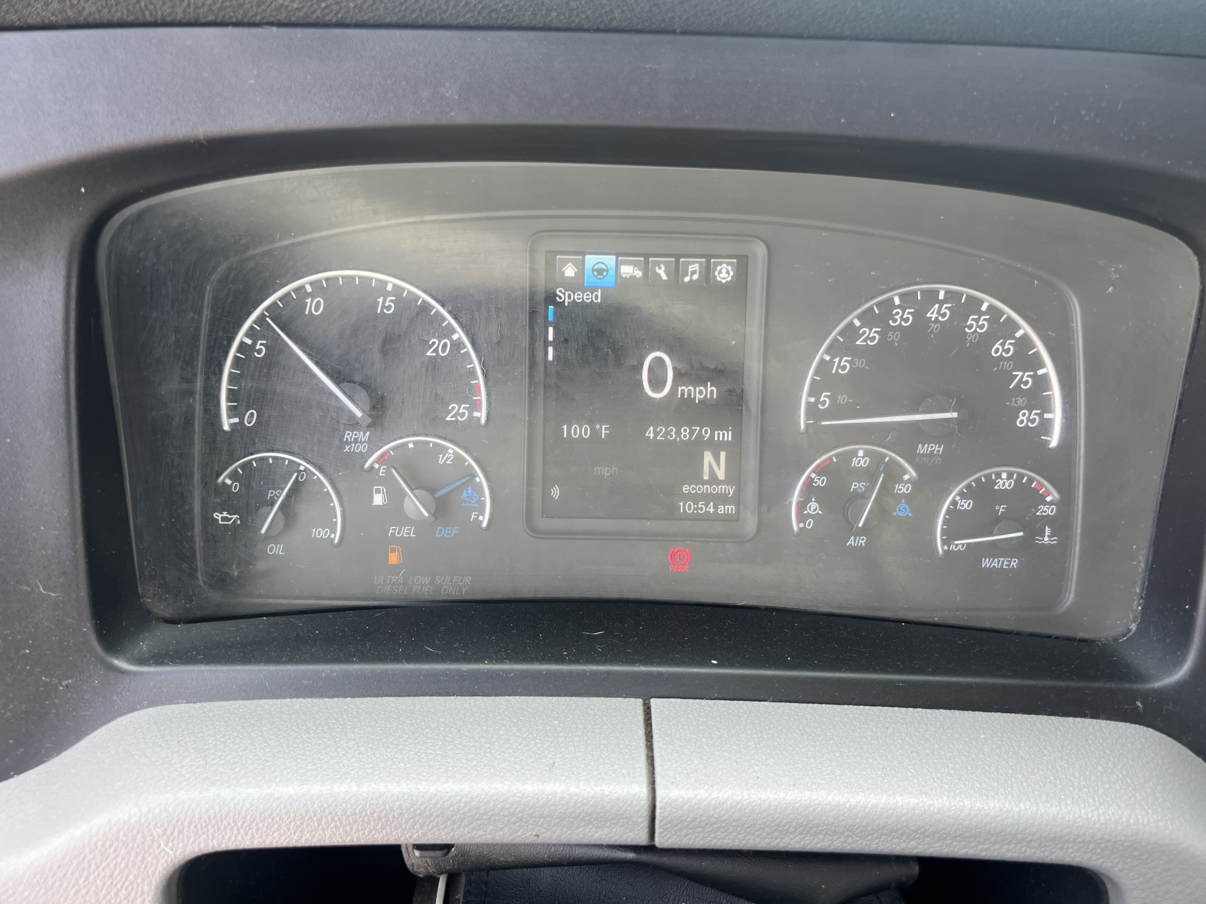 2022 Freightliner Cascadia 126 image 12