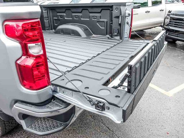 2026 Chevrolet Silverado 2500HD LT image 8