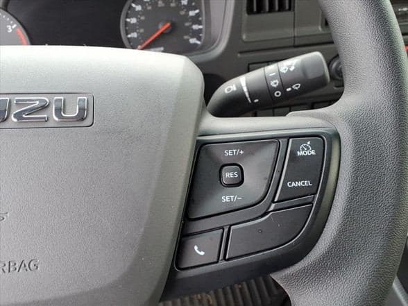 2024 Isuzu 3500 image 15