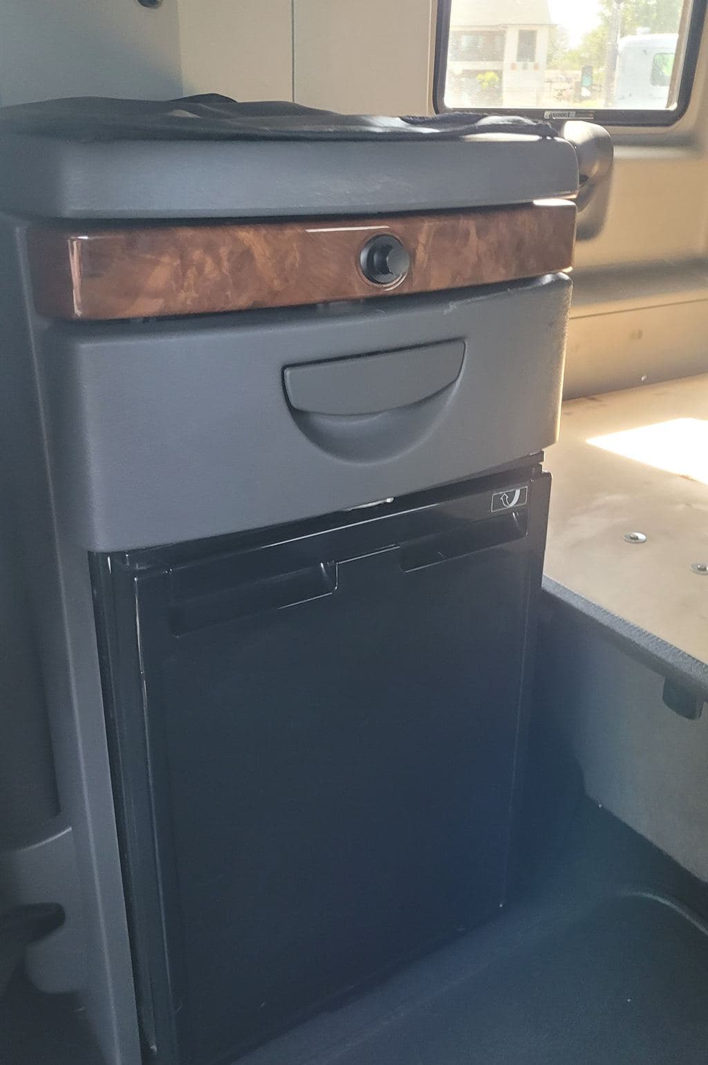 Used 2021 INTERNATIONAL LT625 image 18