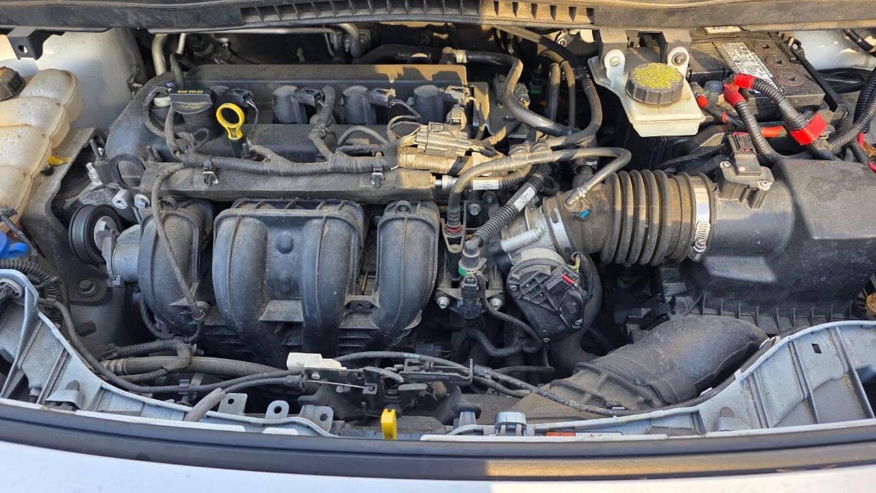 2016 Ford Transit image 14