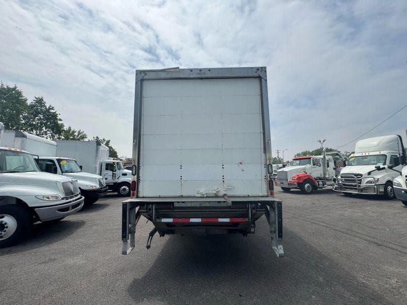 2018 Freightliner Cascadia 125 image 6