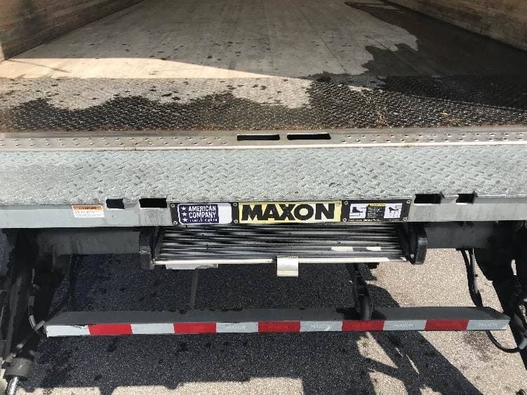 2022 International MV607 Box Truck - 220HP, 6 Speed Automatic, Roll up Door image 10