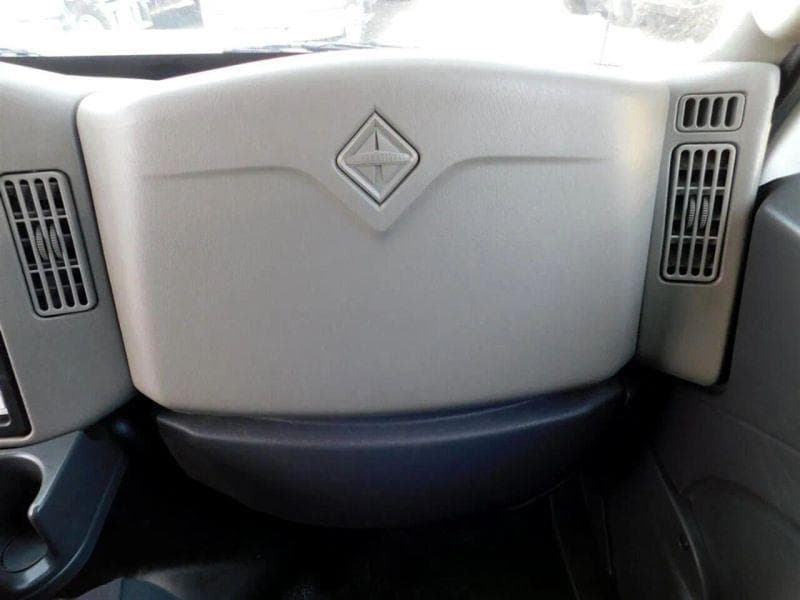 2018 International 4300 image 20