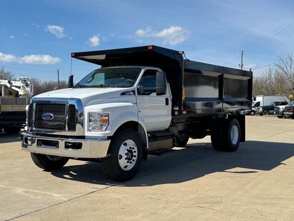 2025 Ford F650 SD image 7