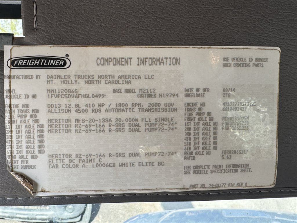 2015 Freightliner M2-112 image 84