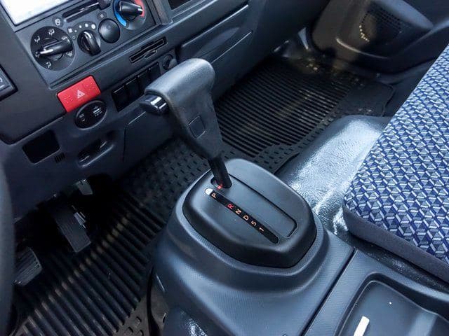 2025 Chevrolet 4500 HG LCF Gas Base image 13