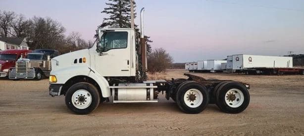 2006 STERLING AT9500 image 4