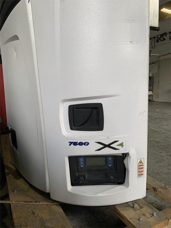 2017 CARRIER 7500 X4 W/ FUEL TANK image 10