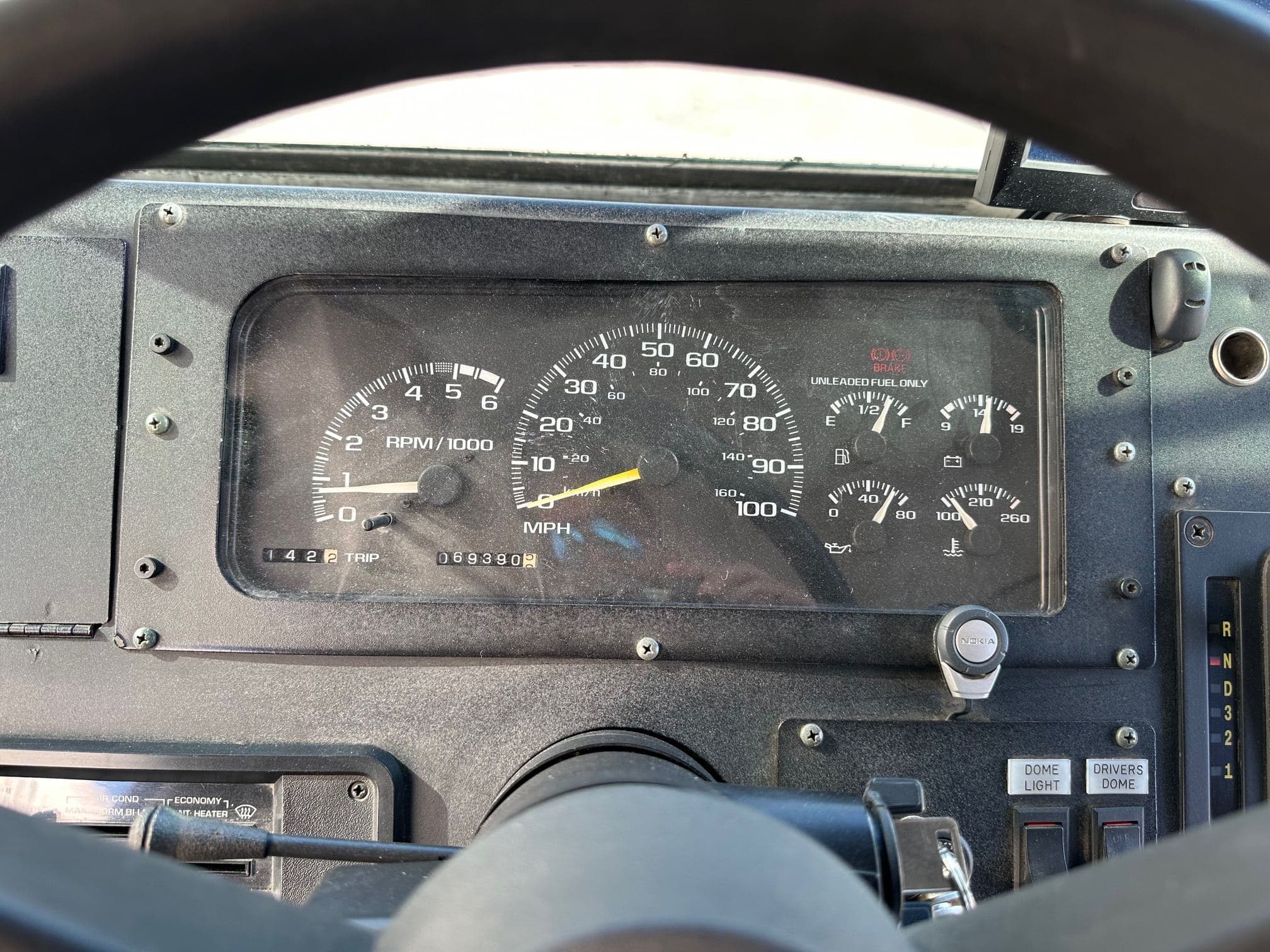 2002 WORKHORSE Step Van with Handicap Lift image 14