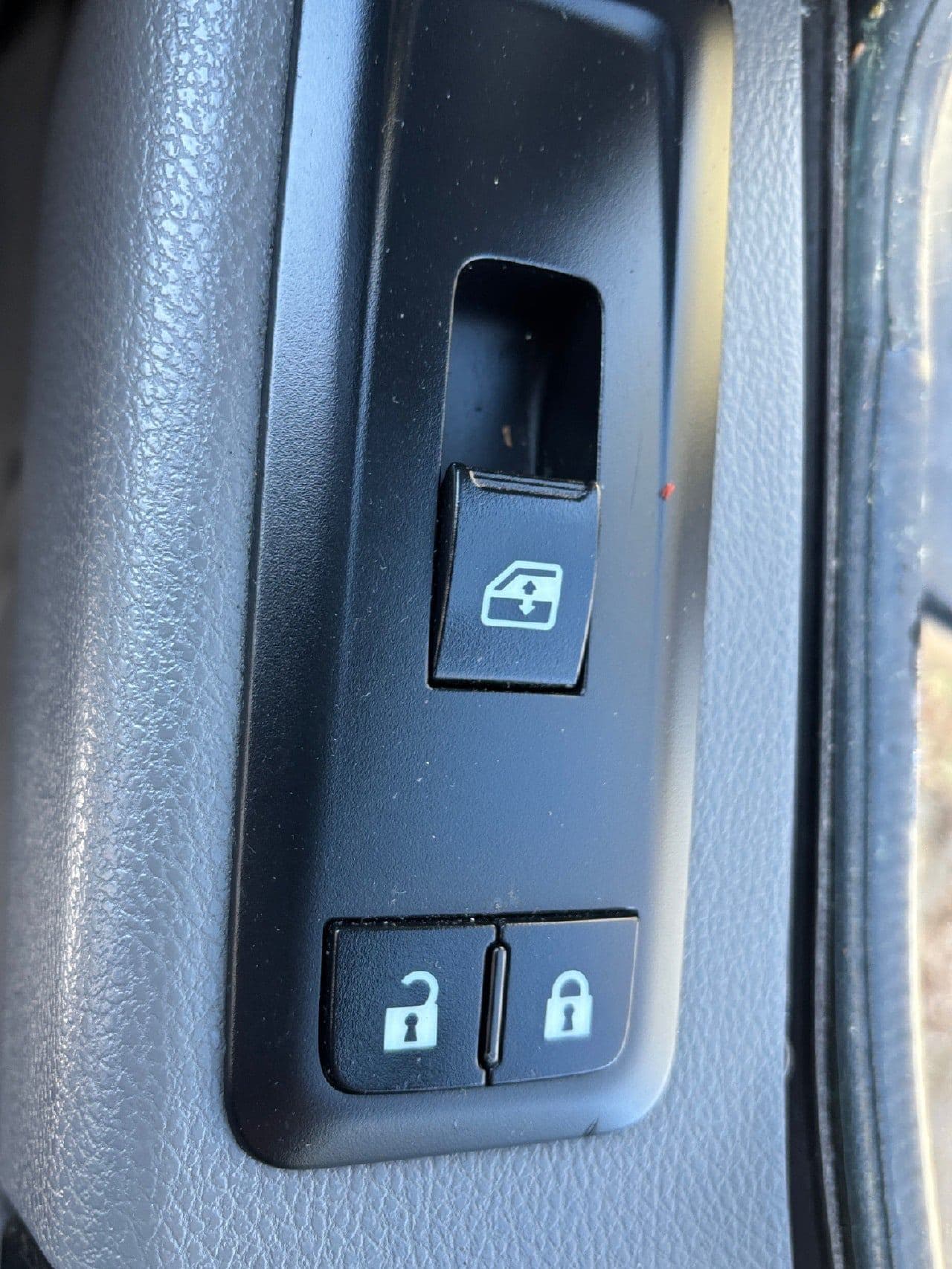 2018 International LT625 image 14