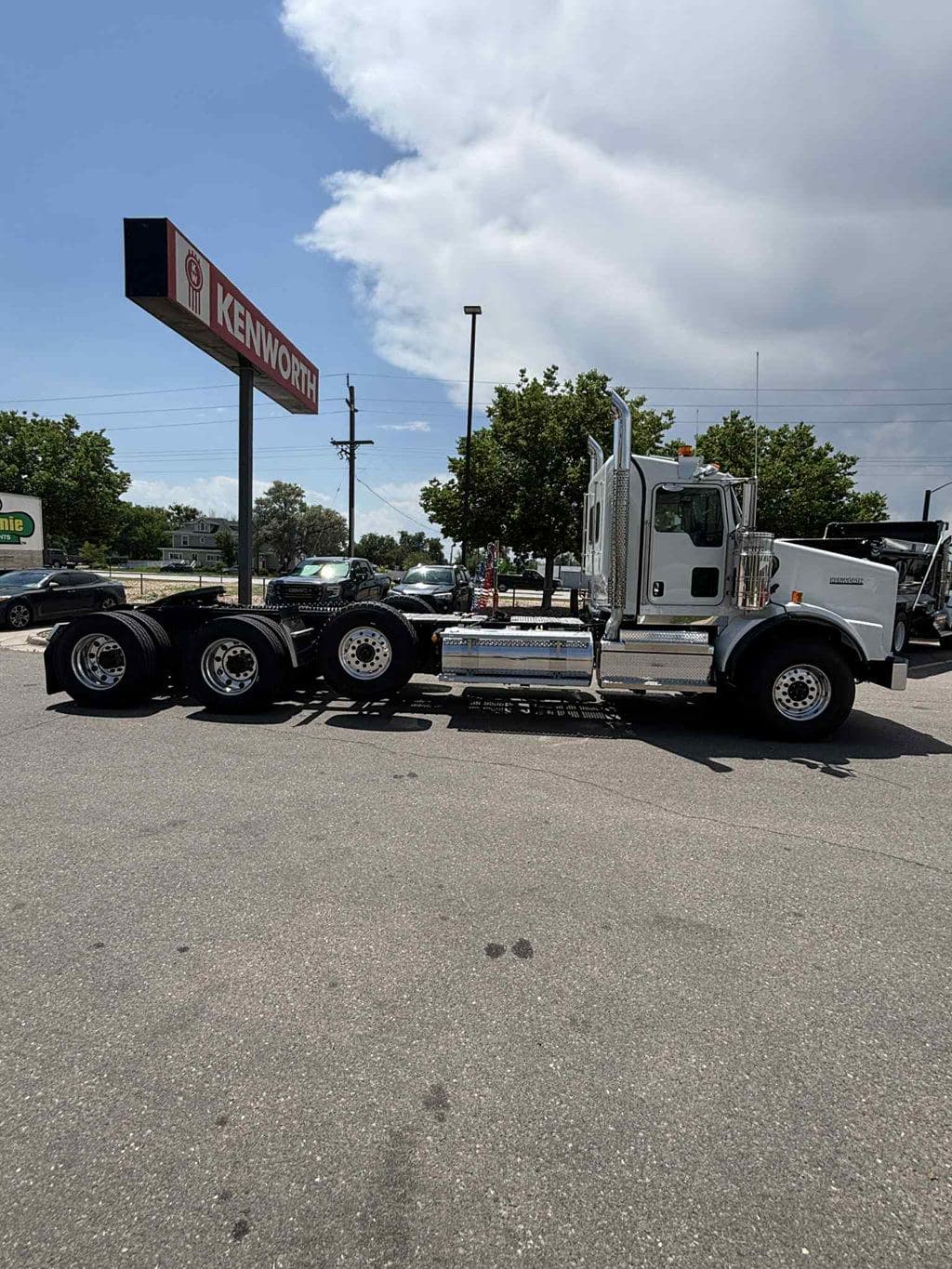 New 2027 KENWORTH T800 image 13