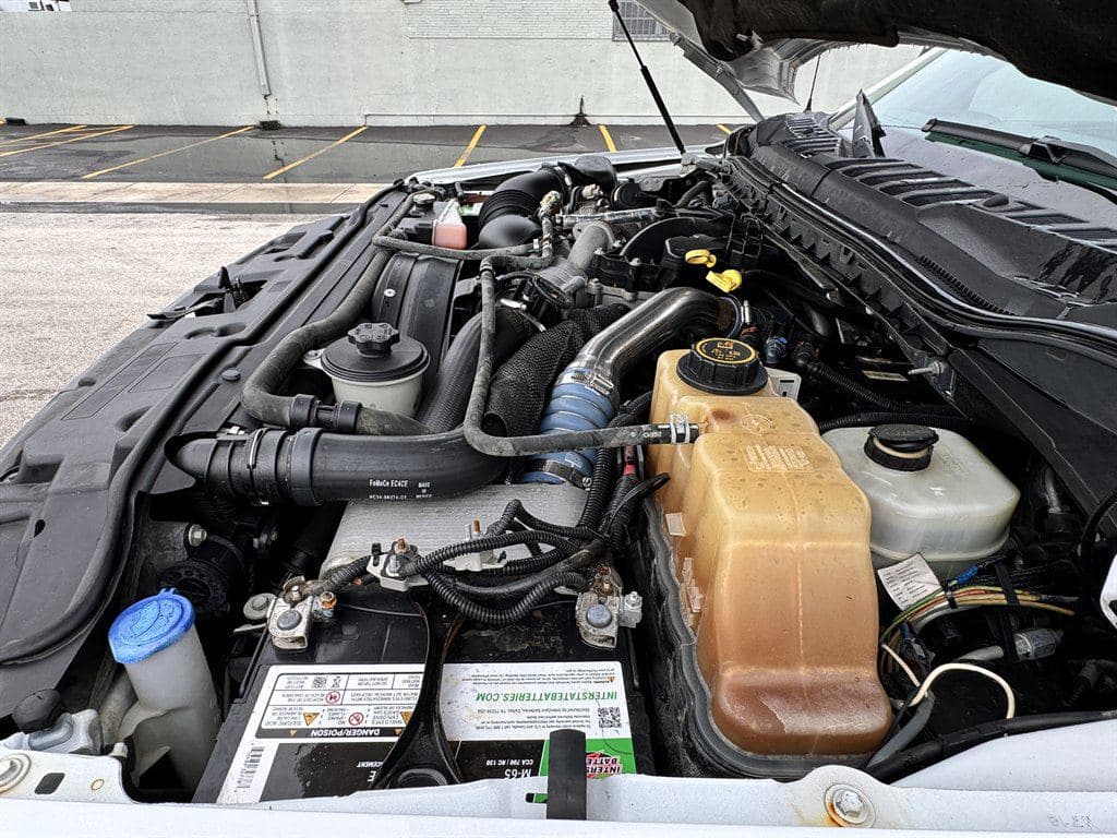 2017 Ford F550 image 43